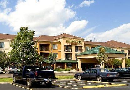 Courtyard By Marriott Grand Blanc Hotel Flint